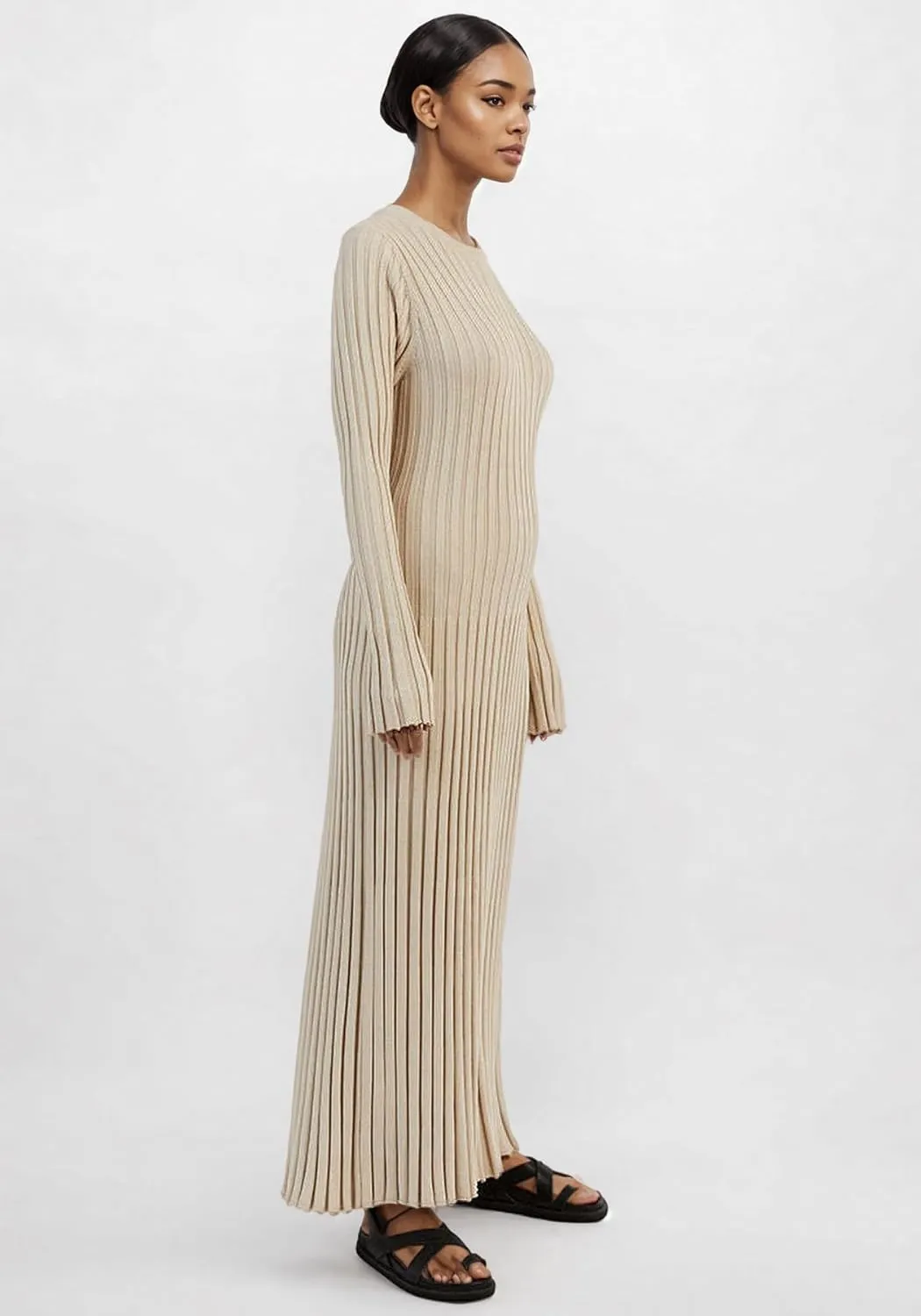 Women Long Sleeve Knit Maxi Dress Crewneck Solid Ribbed Casual Bodycon Pleated Elegant Long Sweater Dress