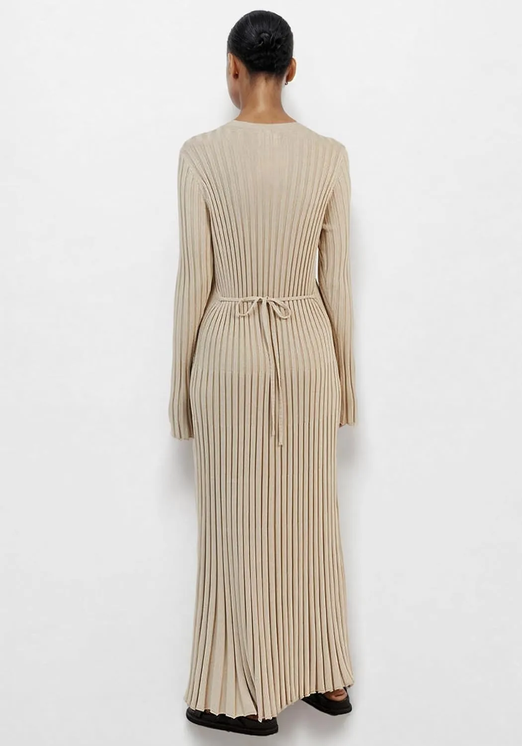 Women Long Sleeve Knit Maxi Dress Crewneck Solid Ribbed Casual Bodycon Pleated Elegant Long Sweater Dress